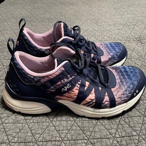 Ryka hydro sport size 6.5 sneakers